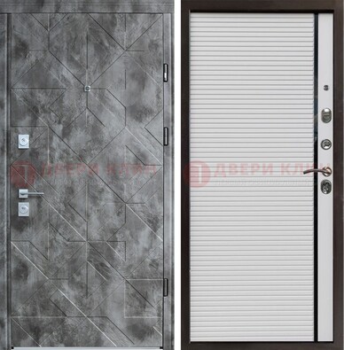 Серая металлическая дверь с панелями МДФ хайтек ДМ-466 в Петрозаводске