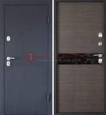 Черная железная дверь с порошковым напылением МДФ внутри ДП-114 в Тамбове