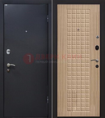 Черная металлическая дверь с порошковым покрытием ДП-157 в Котельниках