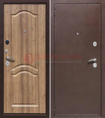 Коричневая железная дверь с порошковым окрасом ДП-191 в Мытищах