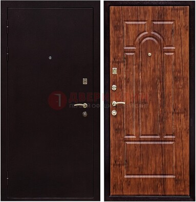 Темная железная дверь с порошковым покрытием ДП-194 в Мытищах