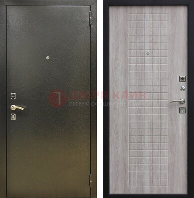 Железная темная дверь с порошковым покрытием и филенчатой МДФ ДП-297 в Котельниках