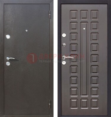 Коричневая железная дверь с порошковым окрасом ДП-63 в Котельниках