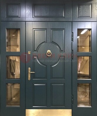Стальная парадная дверь ДПР-64 со стеклопакетом в Пензе