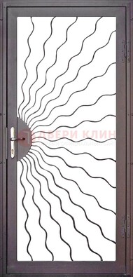 Коричневая железная решетчатая дверь ДР-8 в Котельниках