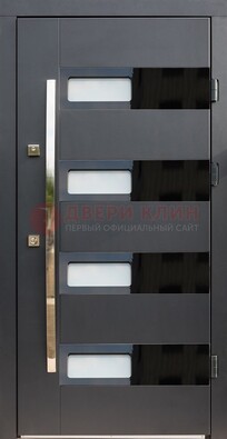 Черная стальная дверь МДФ хайтек со стеклом ДС-16 в Санкт-Петербурге