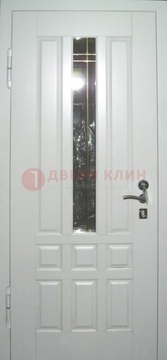 Белая металлическая дверь со стеклом ДС-1 в загородный дом в Котельниках