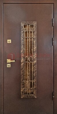 Металлическая дверь с порошковым напылением со стеклом и ковкой ДСК-110 в Котельниках