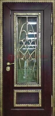 Темная уличная дверь порошок со стеклом и ковкой ДСК-167 в Котельниках