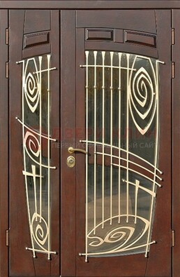 Коричневая железная дверь с большим стеклом и ковкой ДСК-203 в Котельниках