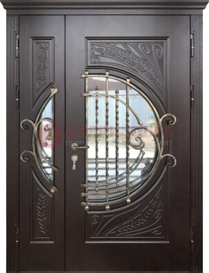 Темная стальная дверь Винорит стекло и ковка для коттеджа ДСК-273 в Балашихе