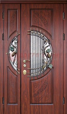 Железная дверь с виноритом и стеклом с ковкой ДВТ-170 в Дмитрове