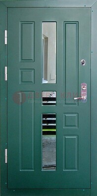 Зеленая железная  дверь с виноритом и зеркалом ДВТ-205 в Сергиевом Посаде