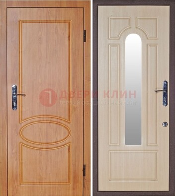 Светлая железная дверь с зеркалом ДЗ-24 в Котельниках
