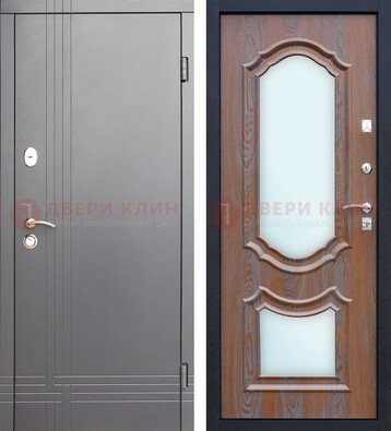 Серая входная дверь со светлой МДФ и зеркалами внутри ДЗ-77 в Котельниках