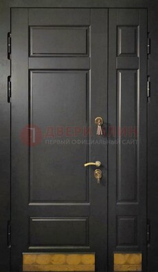 Черная полуторная железная дверь для частного дома ПЛ-2 в Котельниках